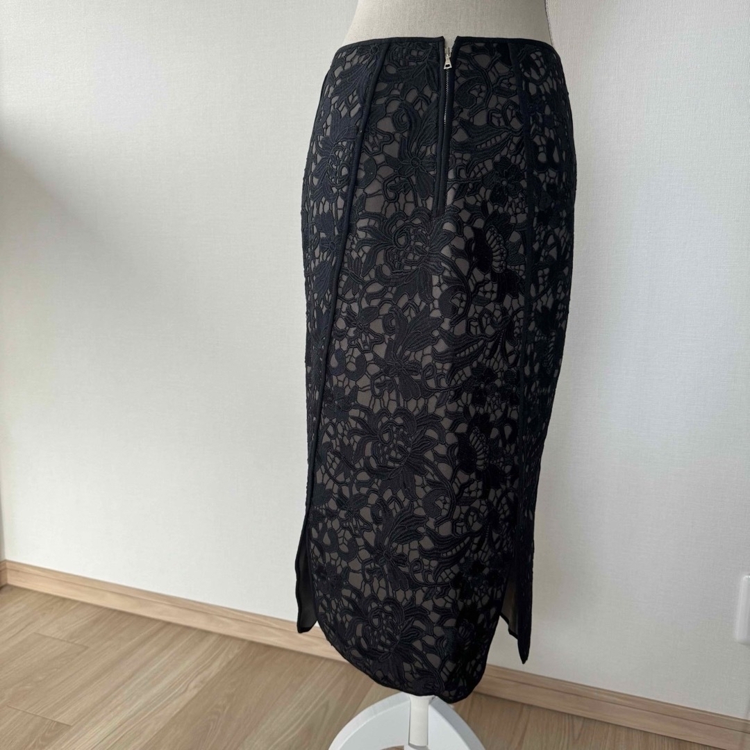 ADORE(アドーア)のADORE レーススカート レディースのスカート(ロングスカート)の商品写真