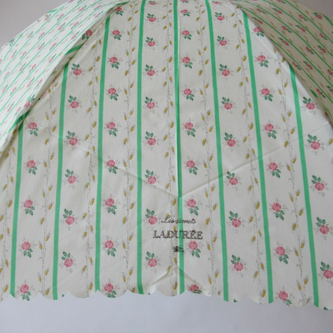 LADUREE(ラデュレ)のラデュレ新品 日傘 / 折り畳み傘 晴雨兼用傘 / 遮光 遮蔽 撥水 レディースのファッション小物(傘)の商品写真