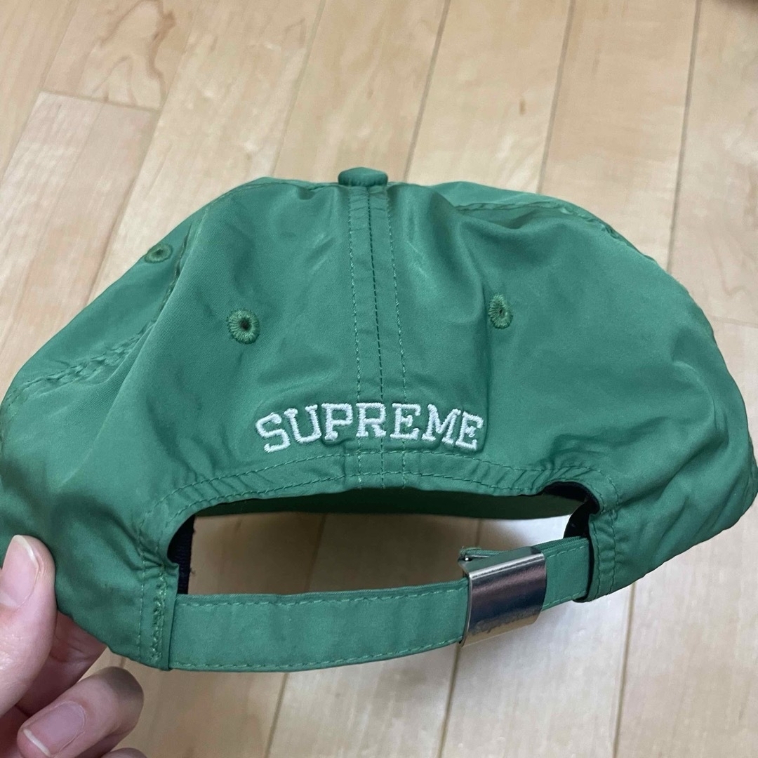 Supreme(シュプリーム)のSupreme Visor Logo 緑 キャップ メンズの帽子(キャップ)の商品写真