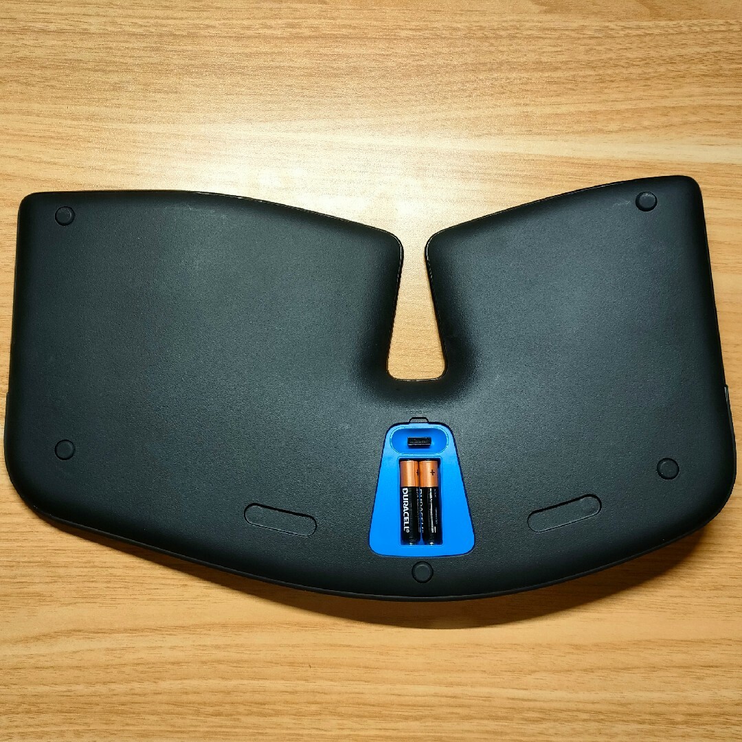 Microsoft(マイクロソフト)のMicrosoft Sculpt Ergonomic Keyboard スマホ/家電/カメラのPC/タブレット(PC周辺機器)の商品写真