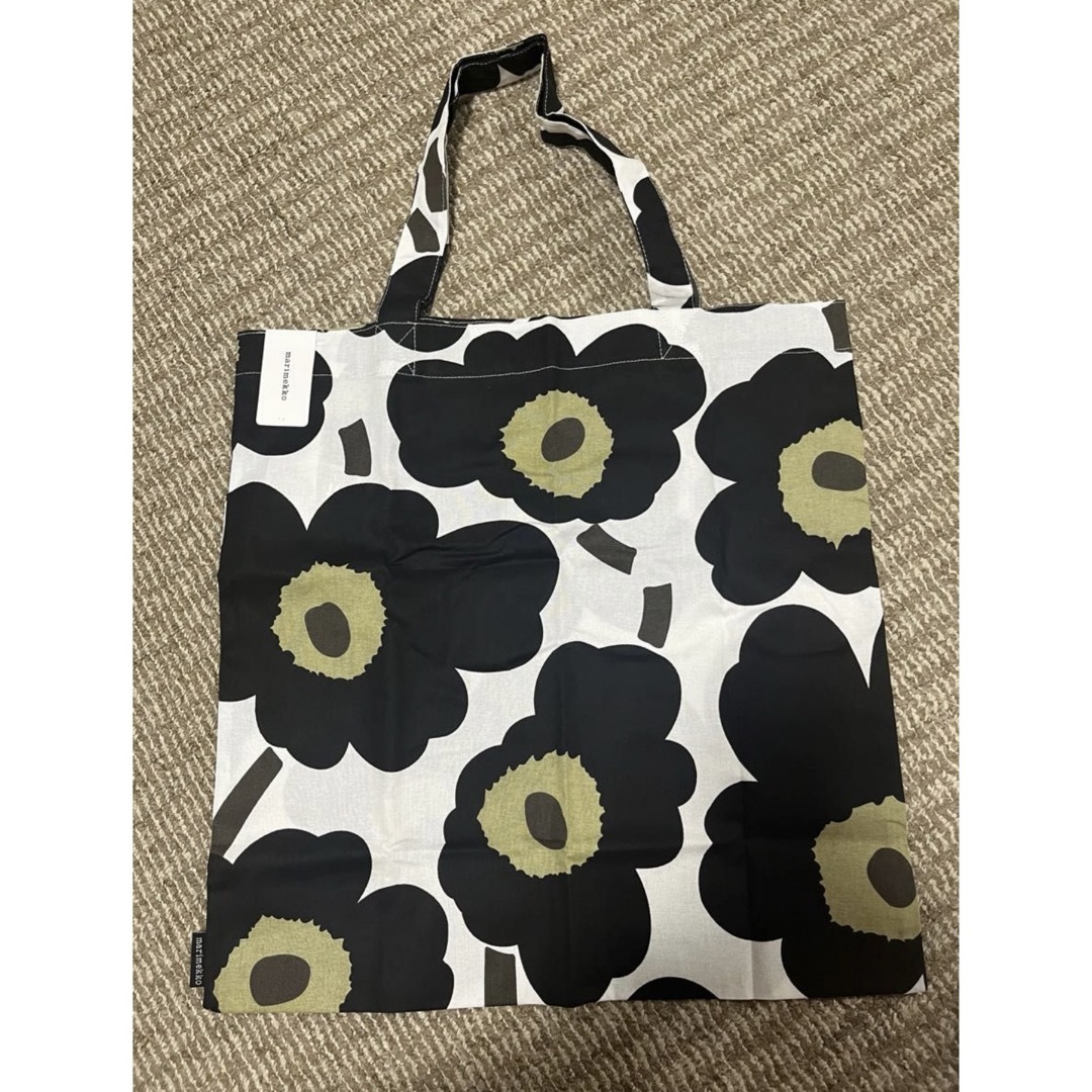 marimekko(マリメッコ)のmarimekko ウニッコ柄トートバッグ マリメッコ  新品タグ付き 未使用品 レディースのバッグ(トートバッグ)の商品写真