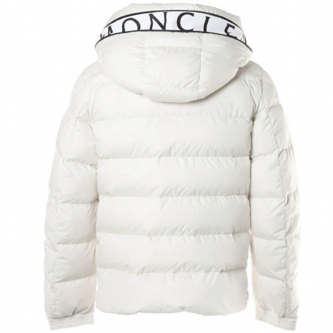 MONCLER(モンクレール)の★定価267,300円★MONCLER cardere ６　モンクレールMAYA メンズのジャケット/アウター(ダウンジャケット)の商品写真