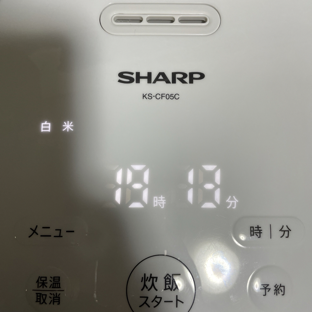 SHARP(シャープ)の炊飯器3合 スマホ/家電/カメラの調理家電(炊飯器)の商品写真