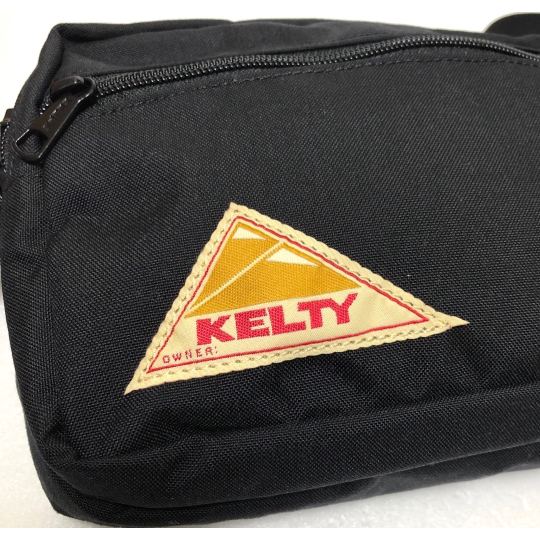 KELTY(ケルティ)のKELTY ケルティ ショルダーバッグ 2403098 ポーチ　スクエア レディースのバッグ(ショルダーバッグ)の商品写真