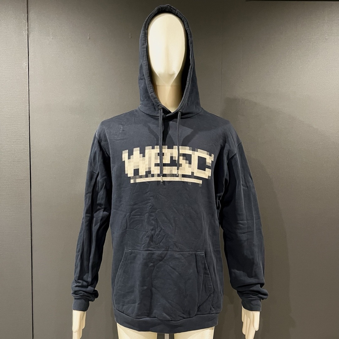 WeSC(ウィーエスシー)の☆日本だと希少☆ WESC スウェットパーカー Mサイズ メンズのトップス(スウェット)の商品写真