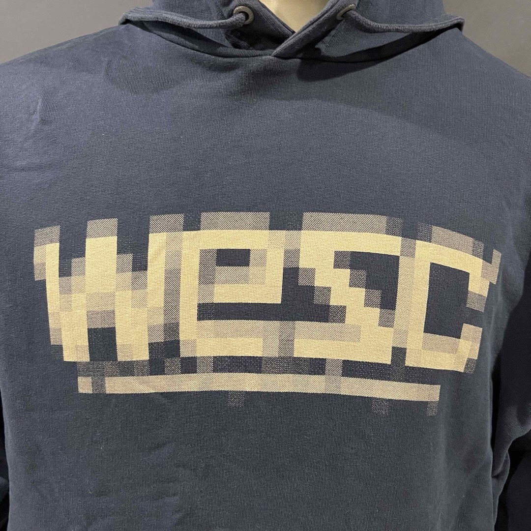 WeSC(ウィーエスシー)の☆日本だと希少☆ WESC スウェットパーカー Mサイズ メンズのトップス(スウェット)の商品写真