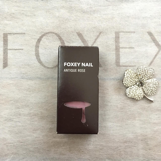 FOXEY(フォクシー)の新品、未使用♡フォクシーネイル♡ コスメ/美容のネイル(マニキュア)の商品写真