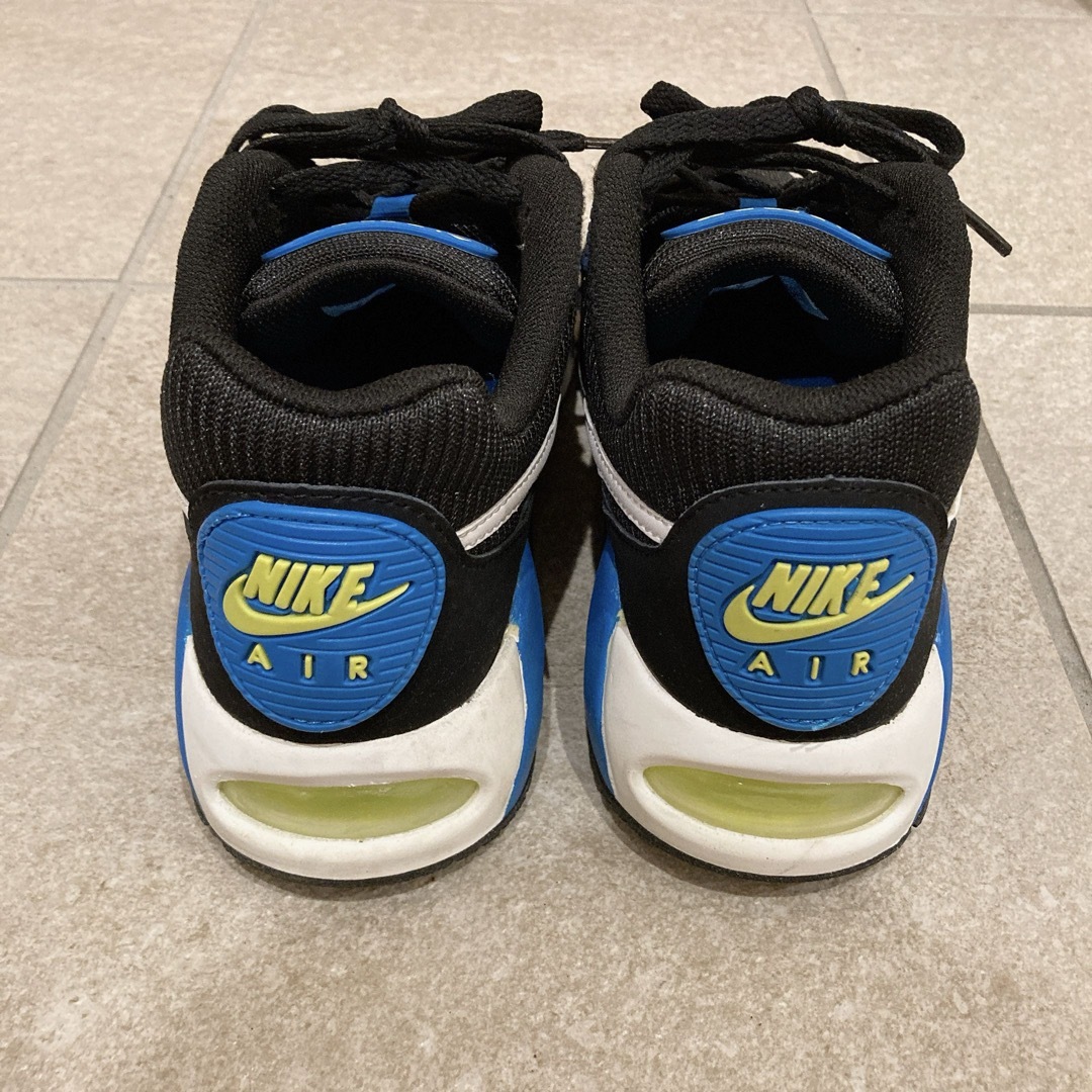 NIKE(ナイキ)の26cm★NIKE AIR MAX IVO 黒/青　ナイキ エアマックス メンズの靴/シューズ(スニーカー)の商品写真