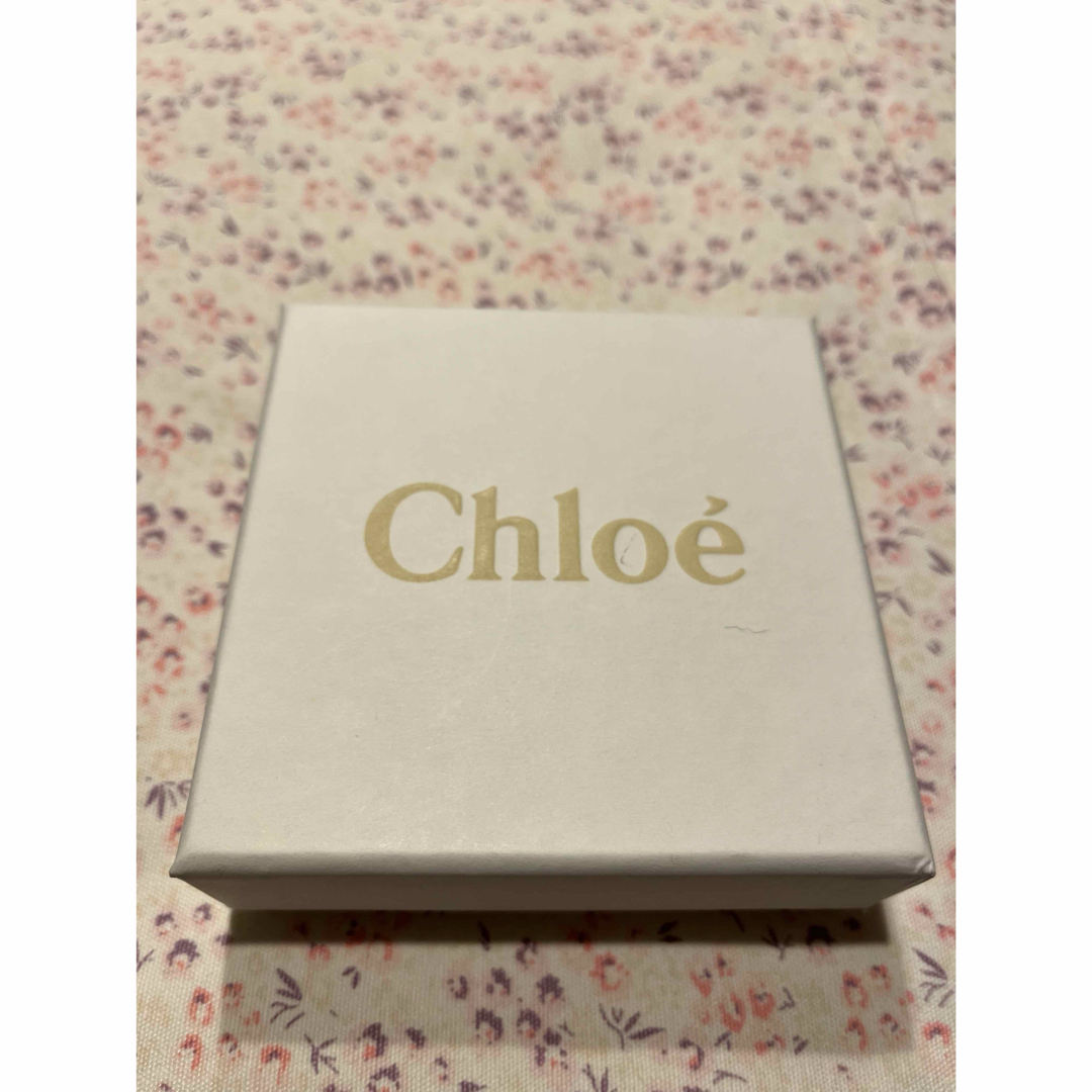 Chloe(クロエ)のChloe ギフトボックス インテリア/住まい/日用品のオフィス用品(ラッピング/包装)の商品写真