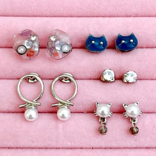 ハンドメイド　レジン　サージカルステンレスピアス　アクセサリー　天然石　ねこ　猫(ピアス)