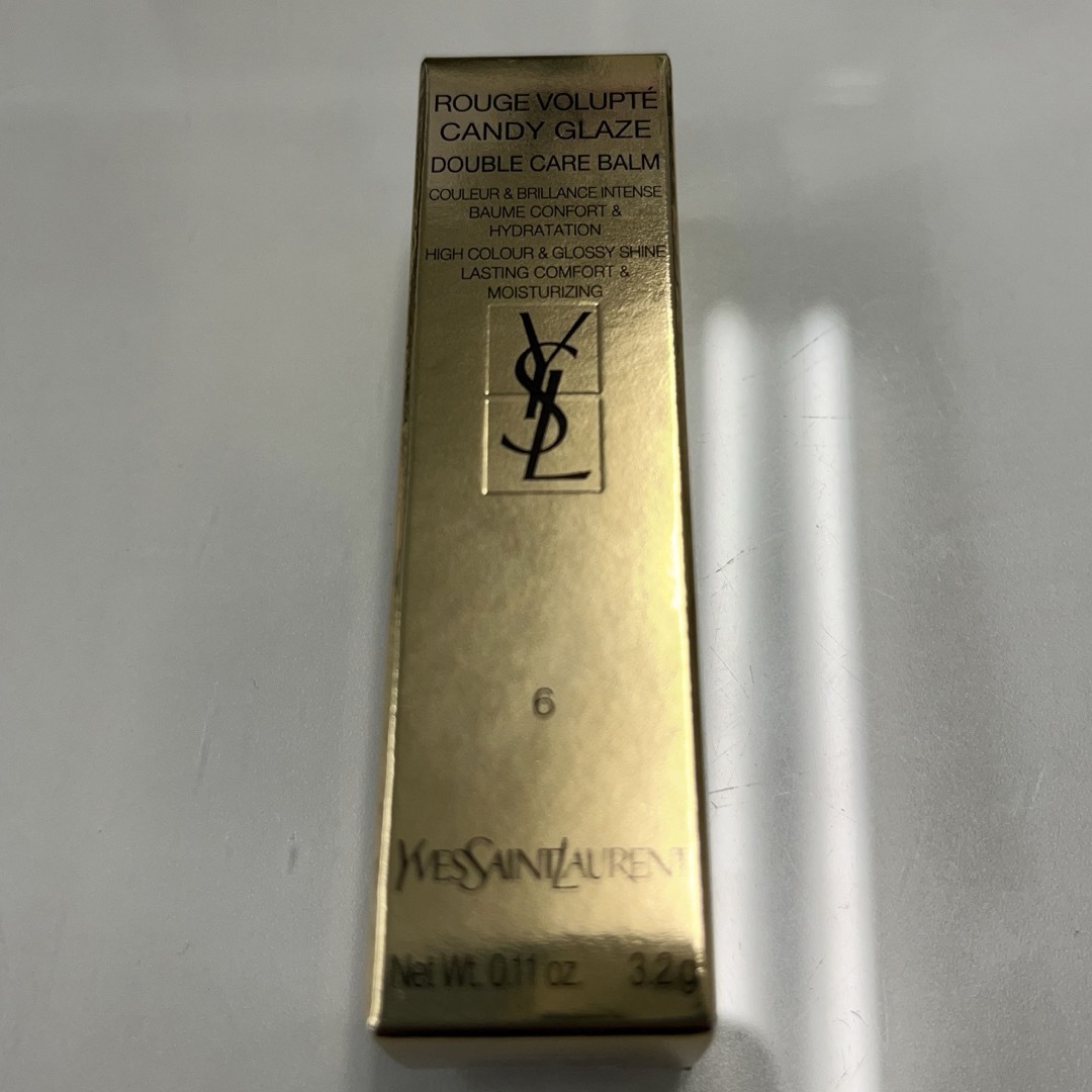 Yves Saint Laurent Beaute(イヴサンローランボーテ)のイヴ・サンローラン　ルージュ　ヴォリュプテ　キャンディグレース　06 新品 コスメ/美容のベースメイク/化粧品(口紅)の商品写真