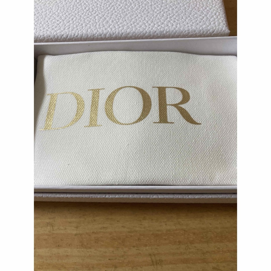 Dior(ディオール)の新品未使用 Dior ディオール ノベルティ ギフト エンタメ/ホビーのコレクション(ノベルティグッズ)の商品写真