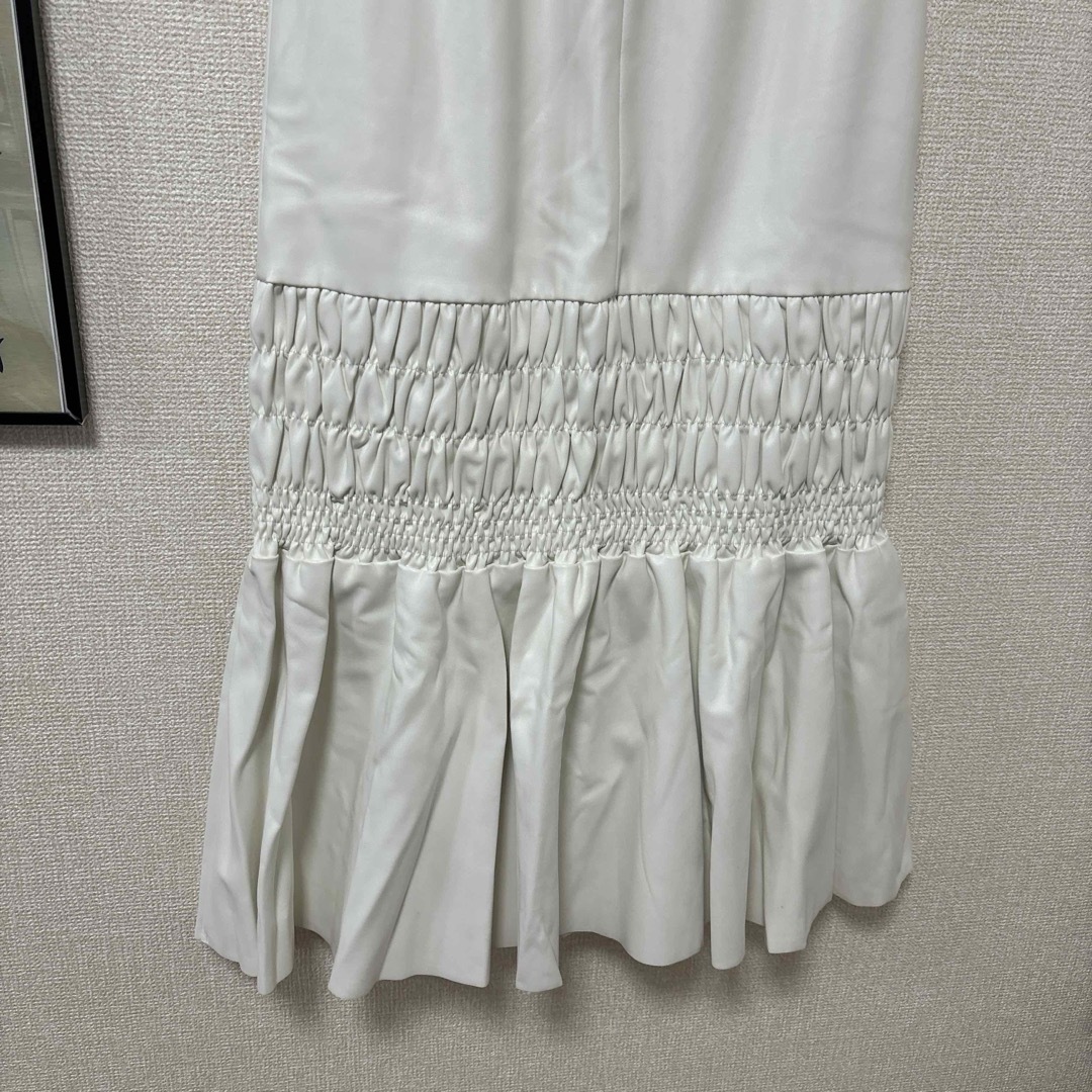UN3D.(アンスリード)のUN3D多数出品♡タイトエコレザースカート　36 レディースのスカート(ロングスカート)の商品写真