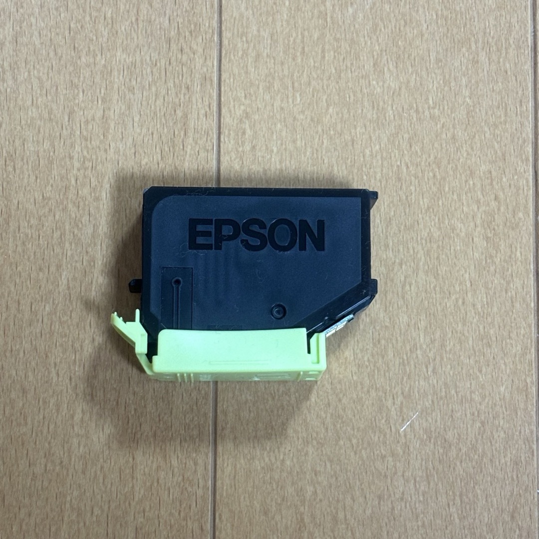 #EPSON KAM-LC純正ライトシアン使用済み空インクカートリッジ スマホ/家電/カメラのPC/タブレット(PC周辺機器)の商品写真
