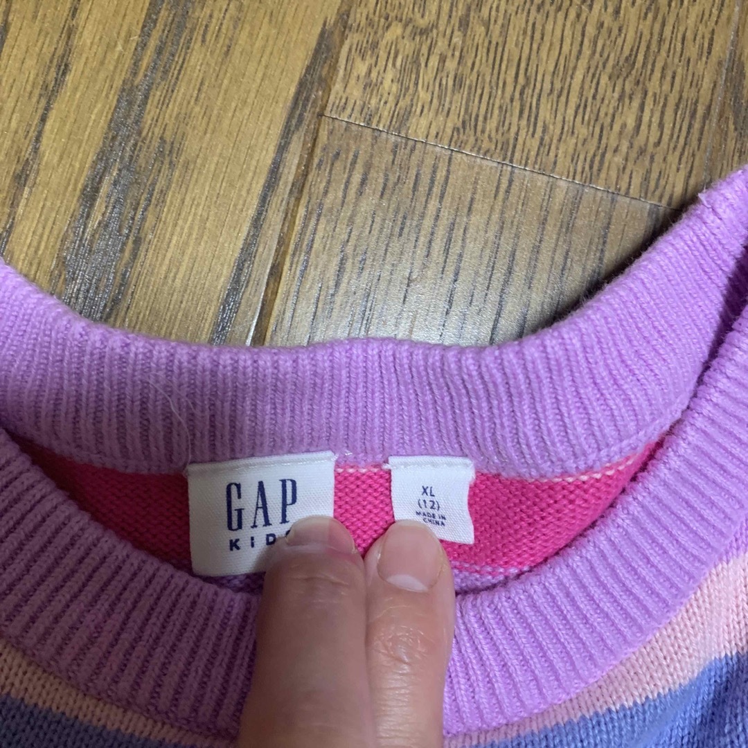 GAP Kids(ギャップキッズ)の美品　GAP KIDS ボーダートップス　150 キッズ/ベビー/マタニティのキッズ服女の子用(90cm~)(Tシャツ/カットソー)の商品写真