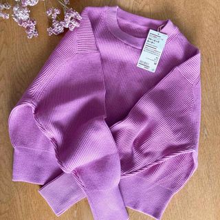 ムジルシリョウヒン(MUJI (無印良品))の無印良品ショート丈クルーネックセーターMサイズ ピンク新品 春に可愛いカラー(ニット/セーター)