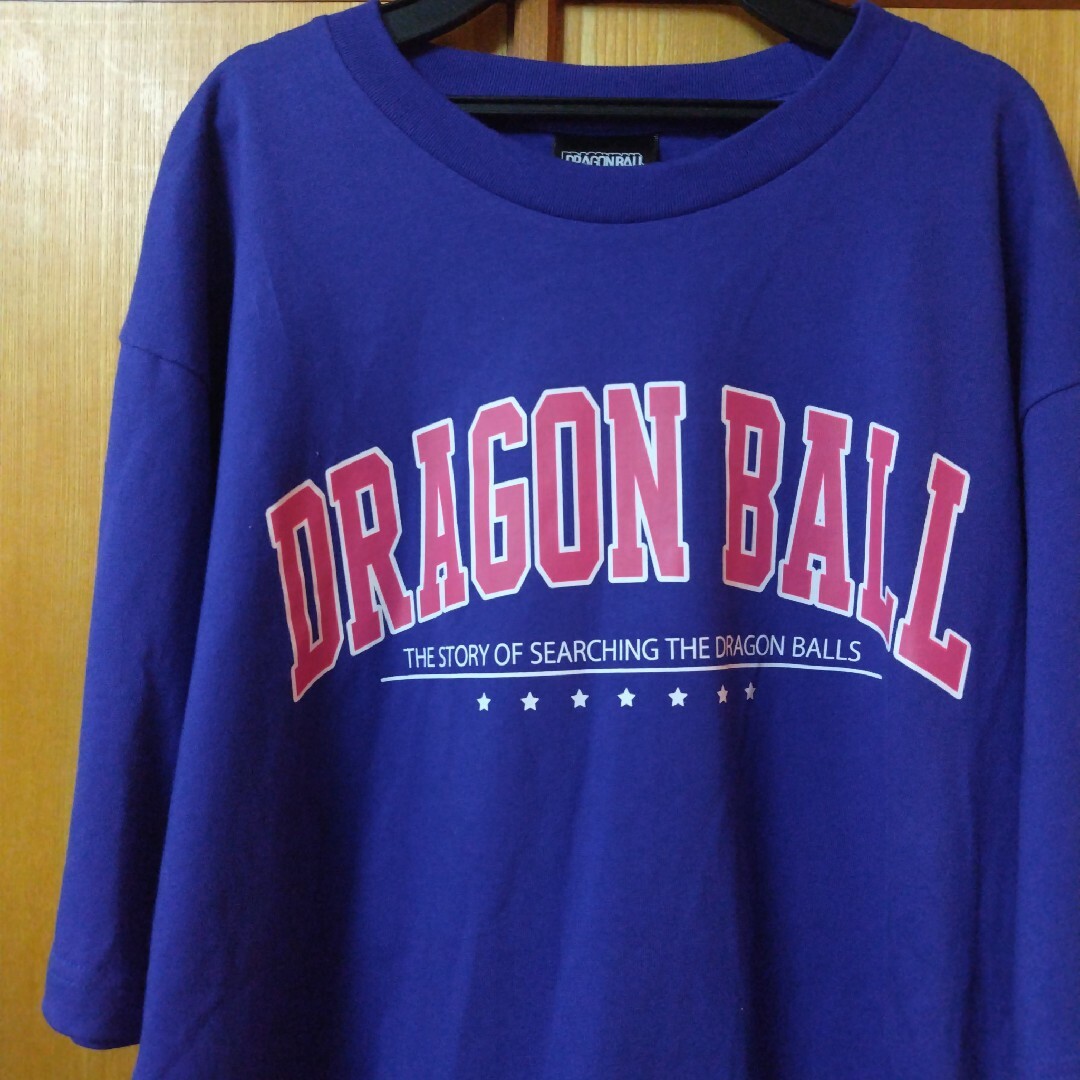 ドラゴンボール(ドラゴンボール)の【新品　未使用】ドラゴンボールBIG シルエット　Tシャッ　半袖　孫悟空　青　L メンズのトップス(Tシャツ/カットソー(半袖/袖なし))の商品写真