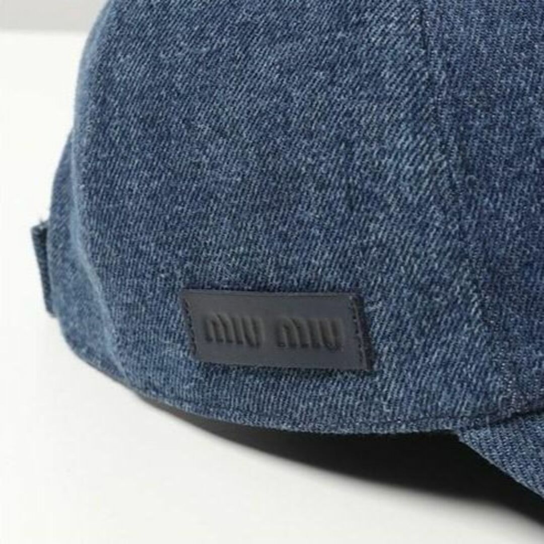 miumiu(ミュウミュウ)の【ミュウミュウ/MIUMIU】デニム ベースボールキャップ 帽子 ロゴ　M レディースの帽子(キャップ)の商品写真