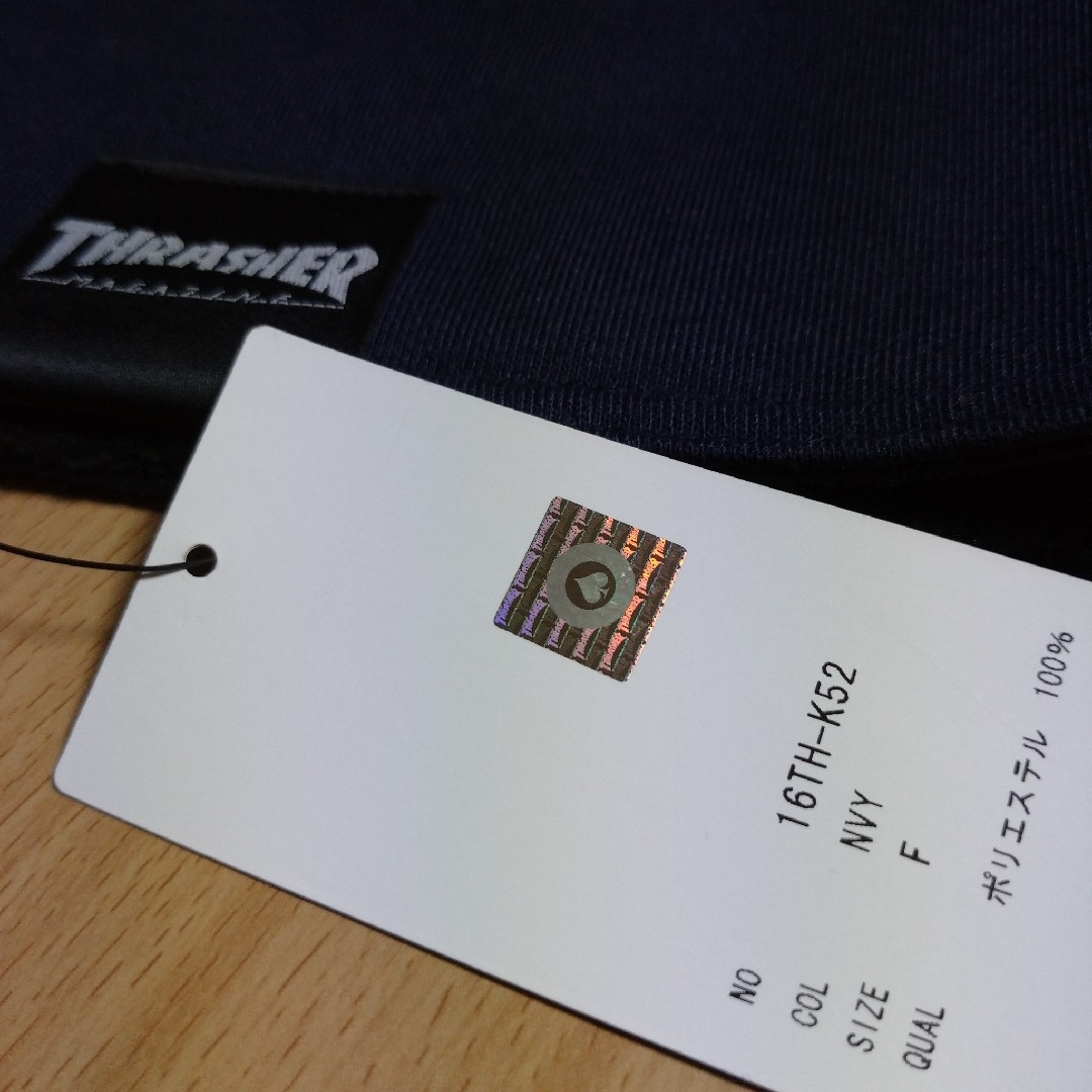 THRASHER(スラッシャー)の【THRASHER】フード型 ネックウォーマー  紺 メンズのファッション小物(ネックウォーマー)の商品写真