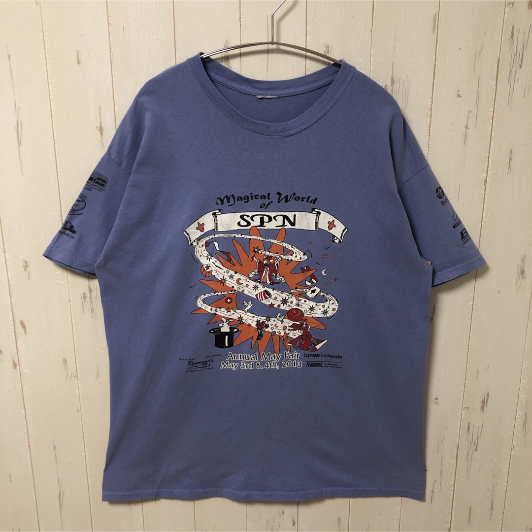 海外古着 両面プリント イラスト tシャツ 半袖 Lサイズ相当 メンズ 青 古着 メンズのトップス(Tシャツ/カットソー(半袖/袖なし))の商品写真