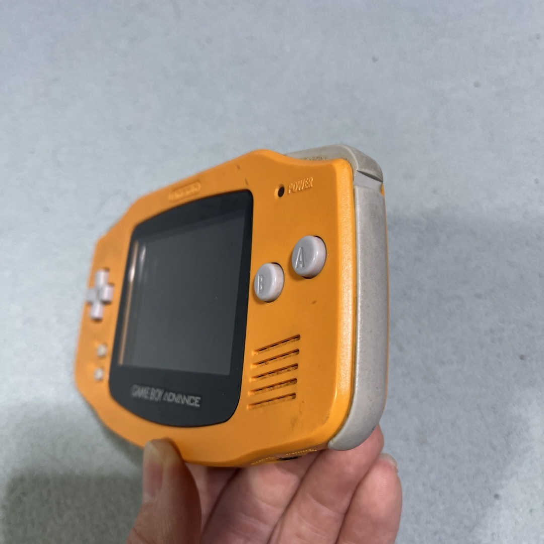 ゲームボーイアドバンス(ゲームボーイアドバンス)のNintendo GAMEBOY アドバンス　オレンジ エンタメ/ホビーのゲームソフト/ゲーム機本体(携帯用ゲーム機本体)の商品写真