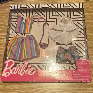 Barbie - バービー ファッション2パック レインボー フローラル