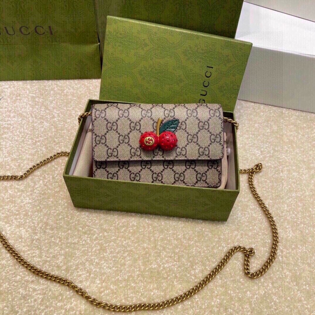 ☆美品☆ GUCCI グッチ レディース ショルダーバッグ