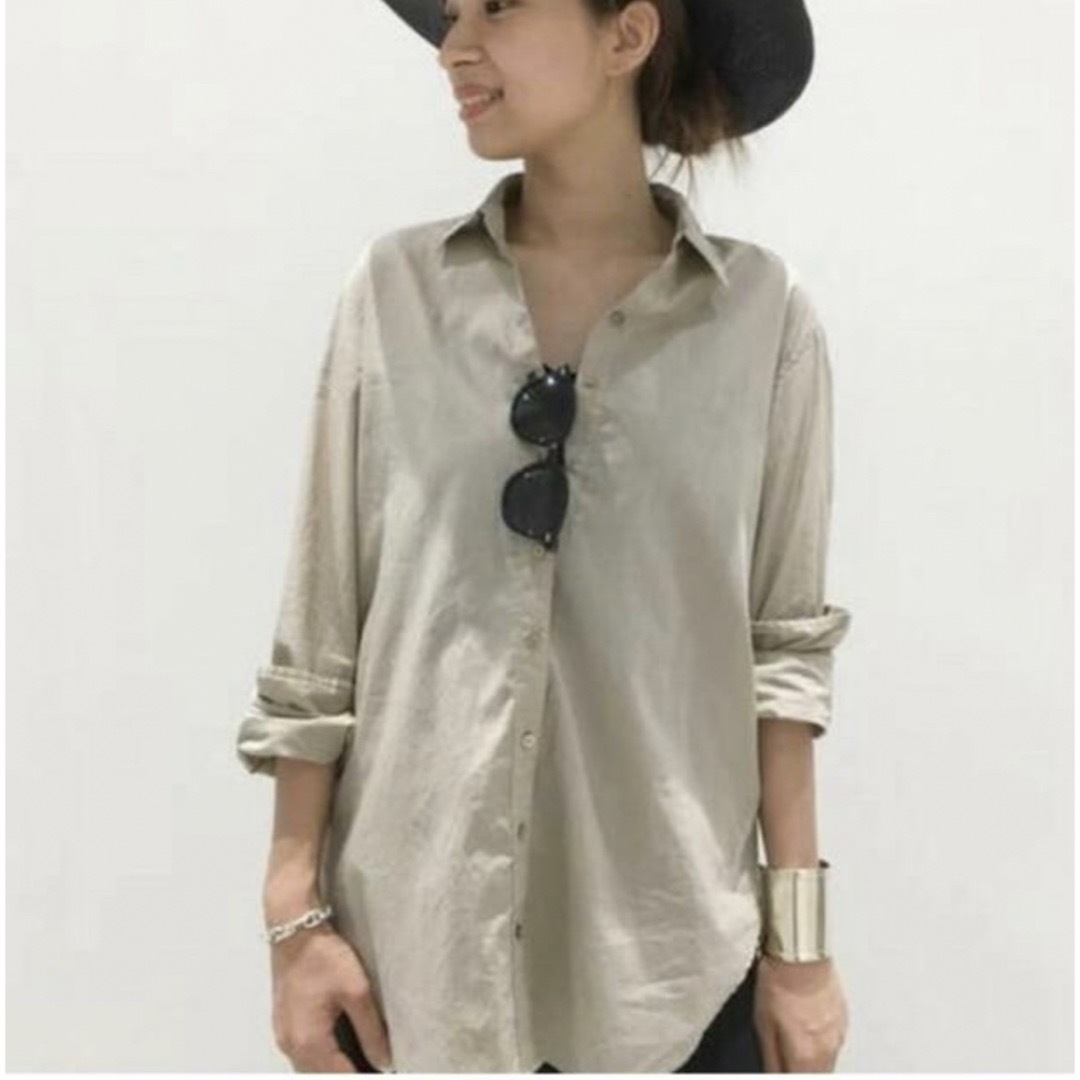 L'Appartement DEUXIEME CLASSE(アパルトモンドゥーズィエムクラス)のL'Appartement CTN LAWN SHIRTS ホワイトシャツ レディースのトップス(シャツ/ブラウス(長袖/七分))の商品写真