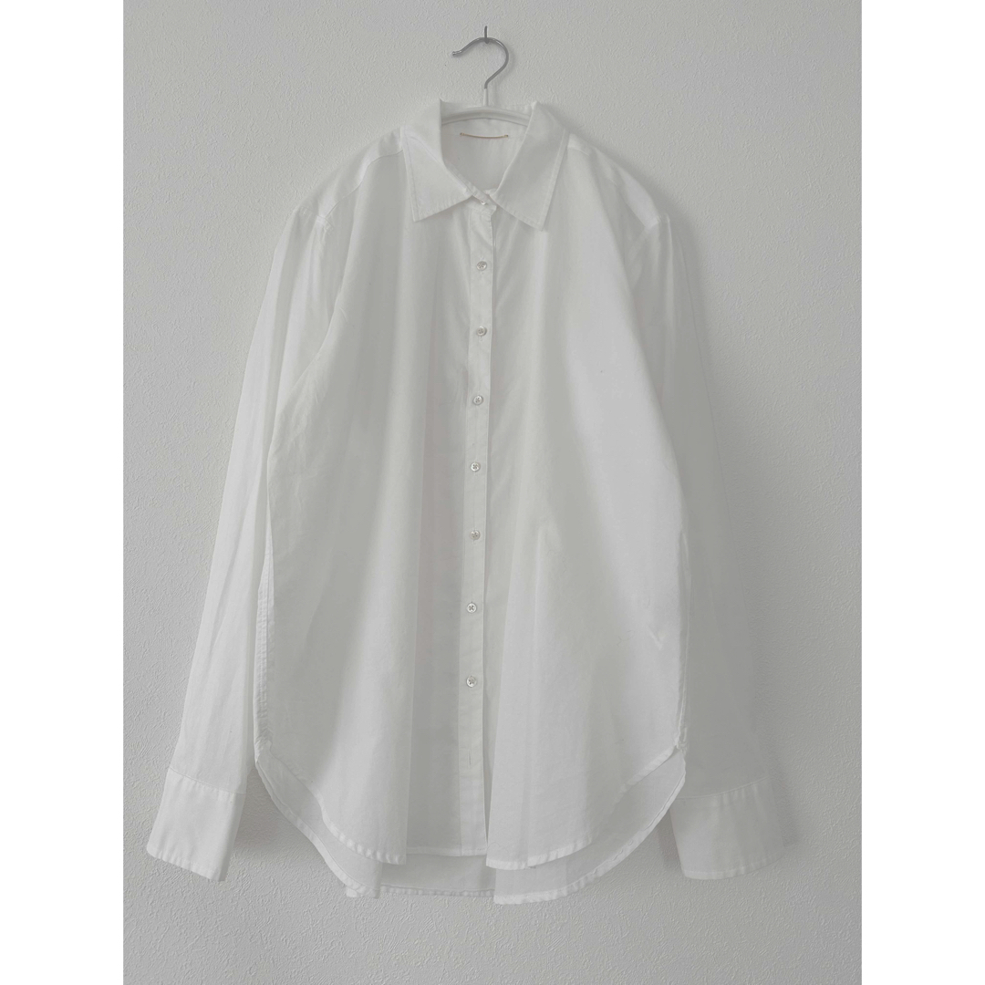 L'Appartement DEUXIEME CLASSE(アパルトモンドゥーズィエムクラス)のL'Appartement CTN LAWN SHIRTS ホワイトシャツ レディースのトップス(シャツ/ブラウス(長袖/七分))の商品写真