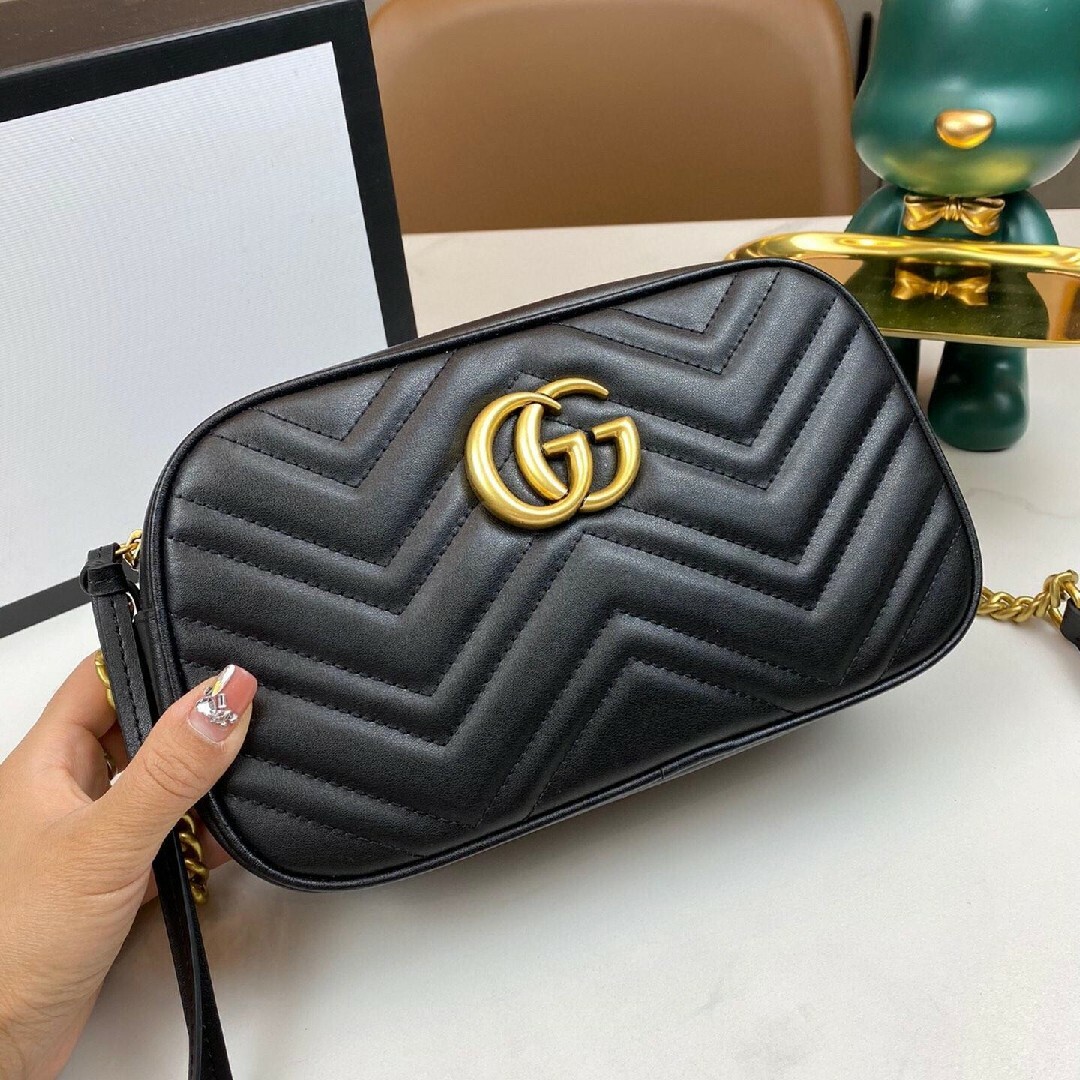 送料込☆ GUCCI グッチ レディース ショルダーバッグ