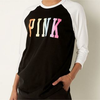 ヴィクトリアズシークレット(Victoria's Secret)の新作🐕七分袖Tシャツ VS PINK XSサイズ　新品未使用(Tシャツ(長袖/七分))