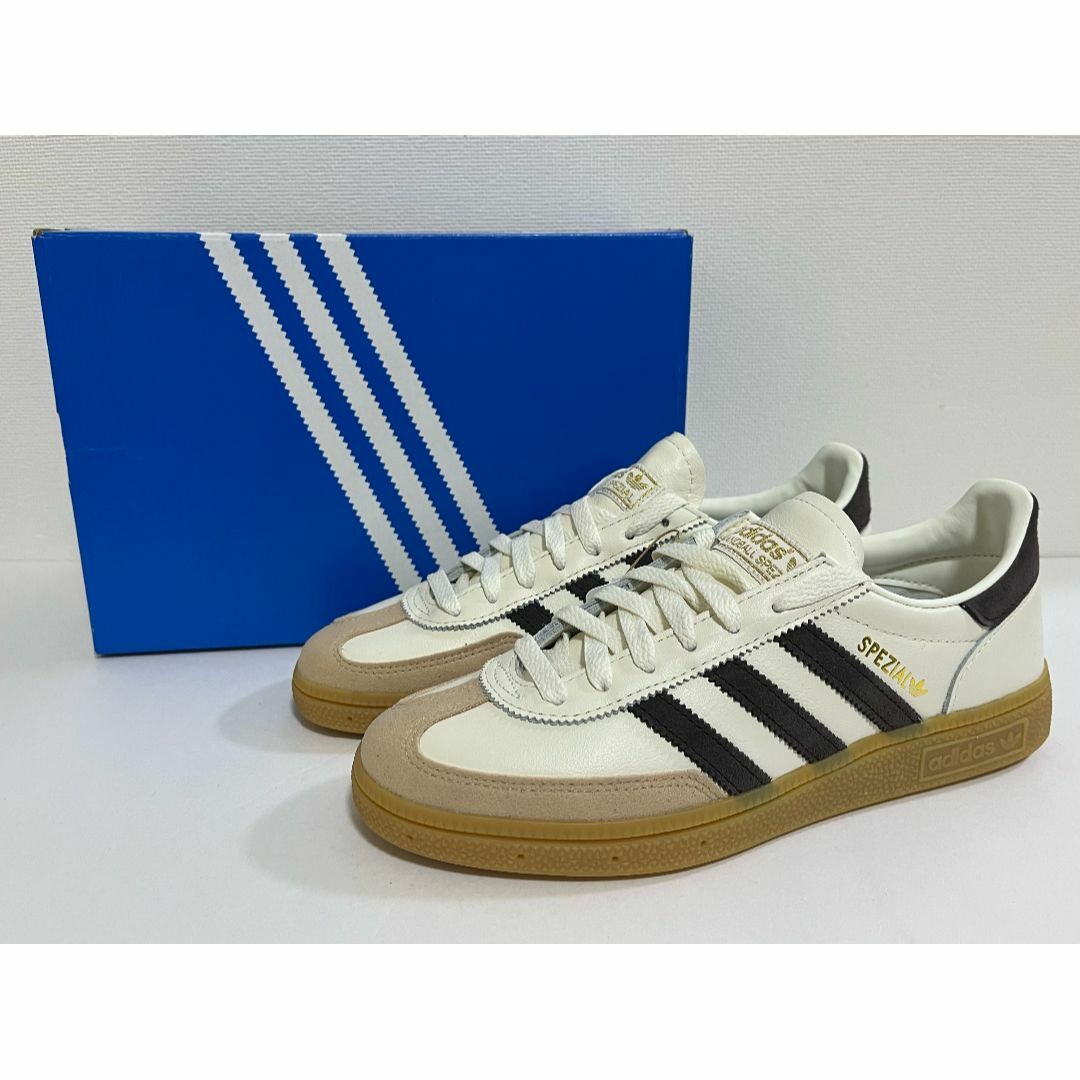 adidas(アディダス)の【新品】24cm adidas SPEZIAL オフホワイト/ダークブラウン レディースの靴/シューズ(スニーカー)の商品写真