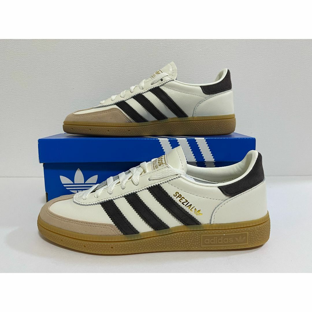 adidas(アディダス)の【新品】24cm adidas SPEZIAL オフホワイト/ダークブラウン レディースの靴/シューズ(スニーカー)の商品写真