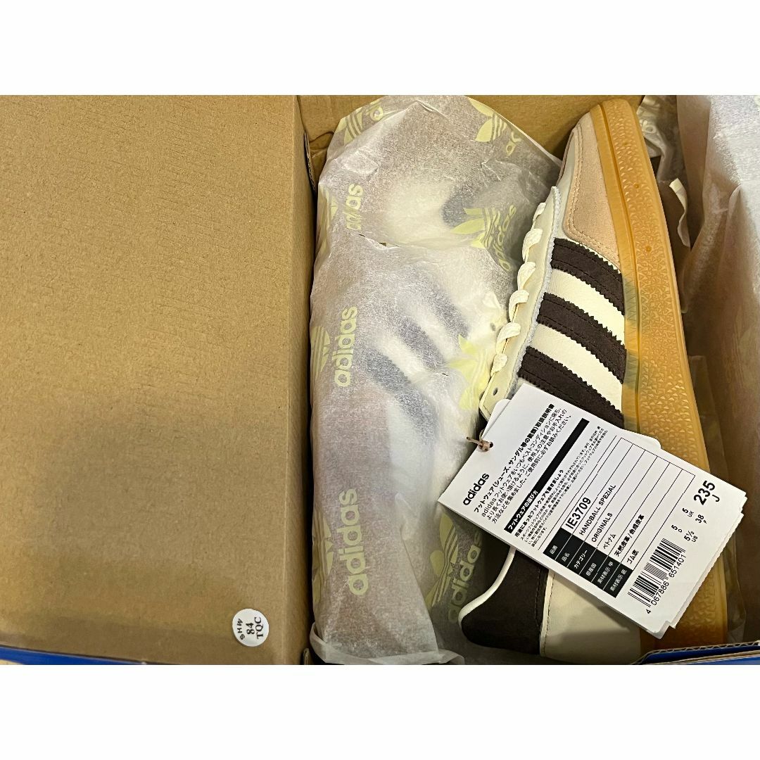 adidas(アディダス)の【新品】24cm adidas SPEZIAL オフホワイト/ダークブラウン レディースの靴/シューズ(スニーカー)の商品写真