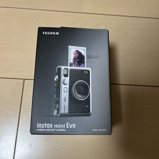 フジフイルム(富士フイルム)のINSTAX mini Evo ブラック(フィルムカメラ)