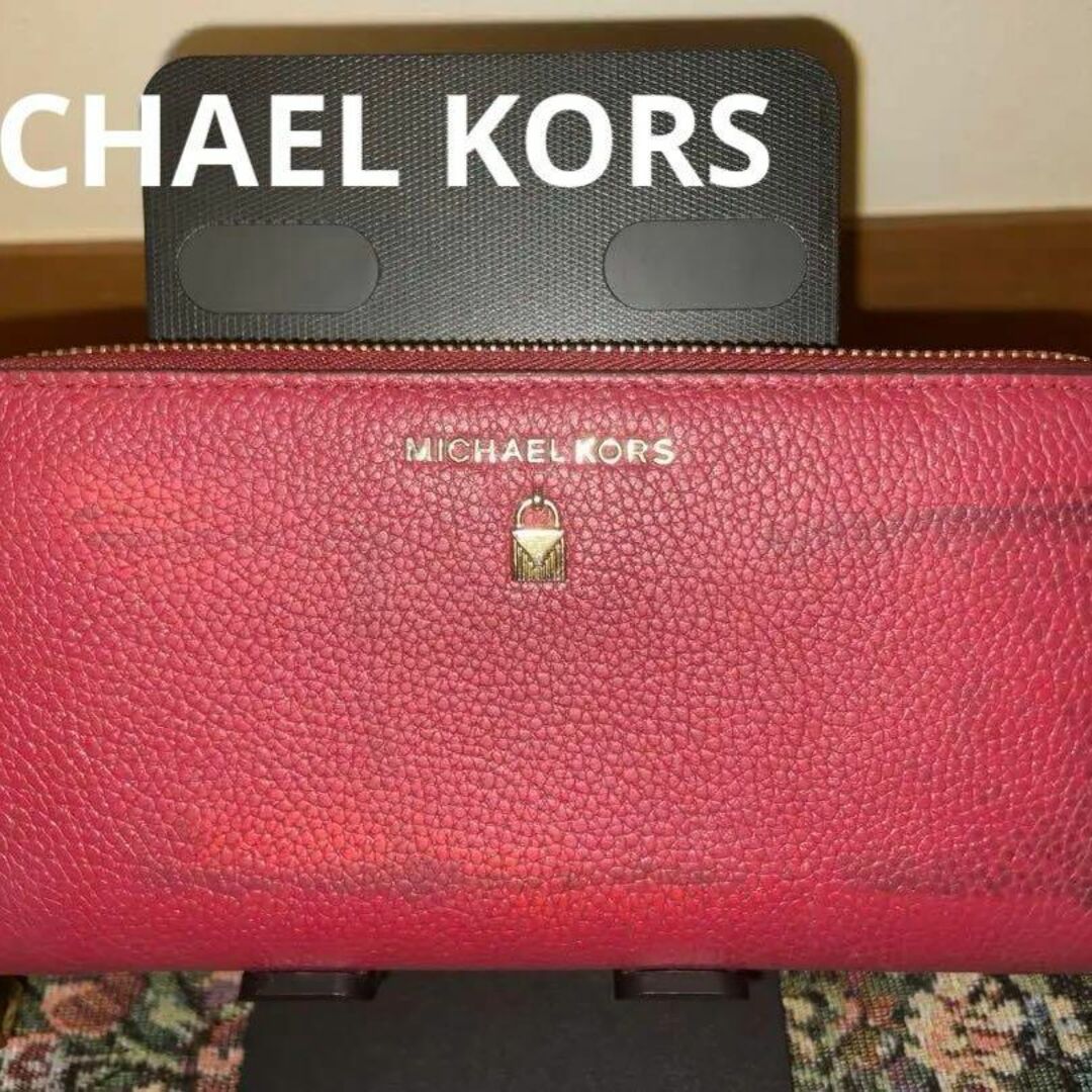 Michael Kors(マイケルコース)のMICHAEL KORS マイケルコース 長財布 ピンク系 ウォレット レディースのトップス(Tシャツ(半袖/袖なし))の商品写真