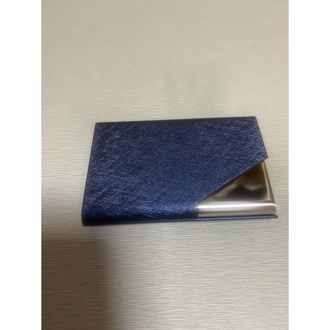 【未使用】　名刺入れ　カードケース　青 メンズのファッション小物(名刺入れ/定期入れ)の商品写真