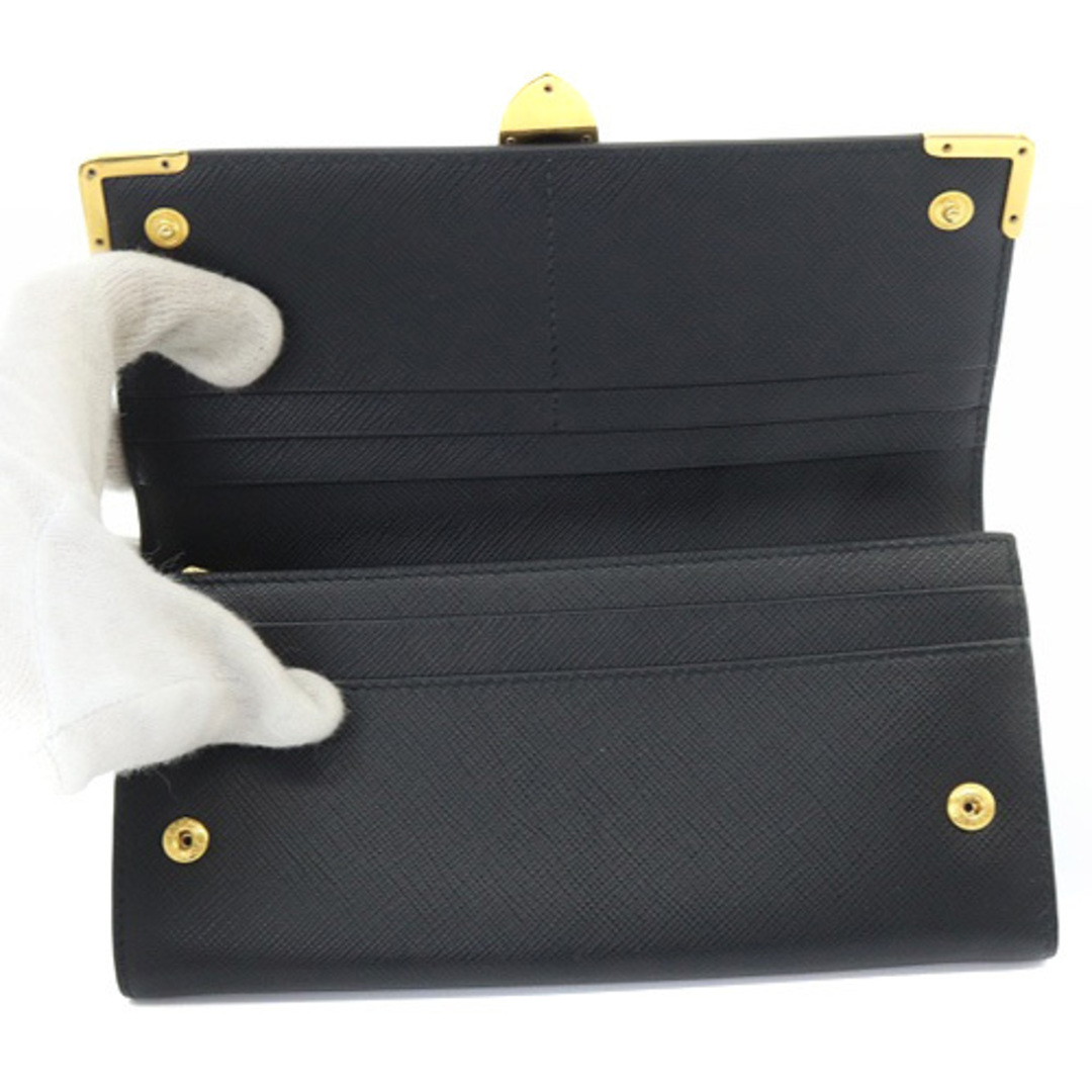 PRADA(プラダ)のプラダ カイエ レザー ロングウォレット 長財布 黒 ゴールド色 レディースのファッション小物(財布)の商品写真