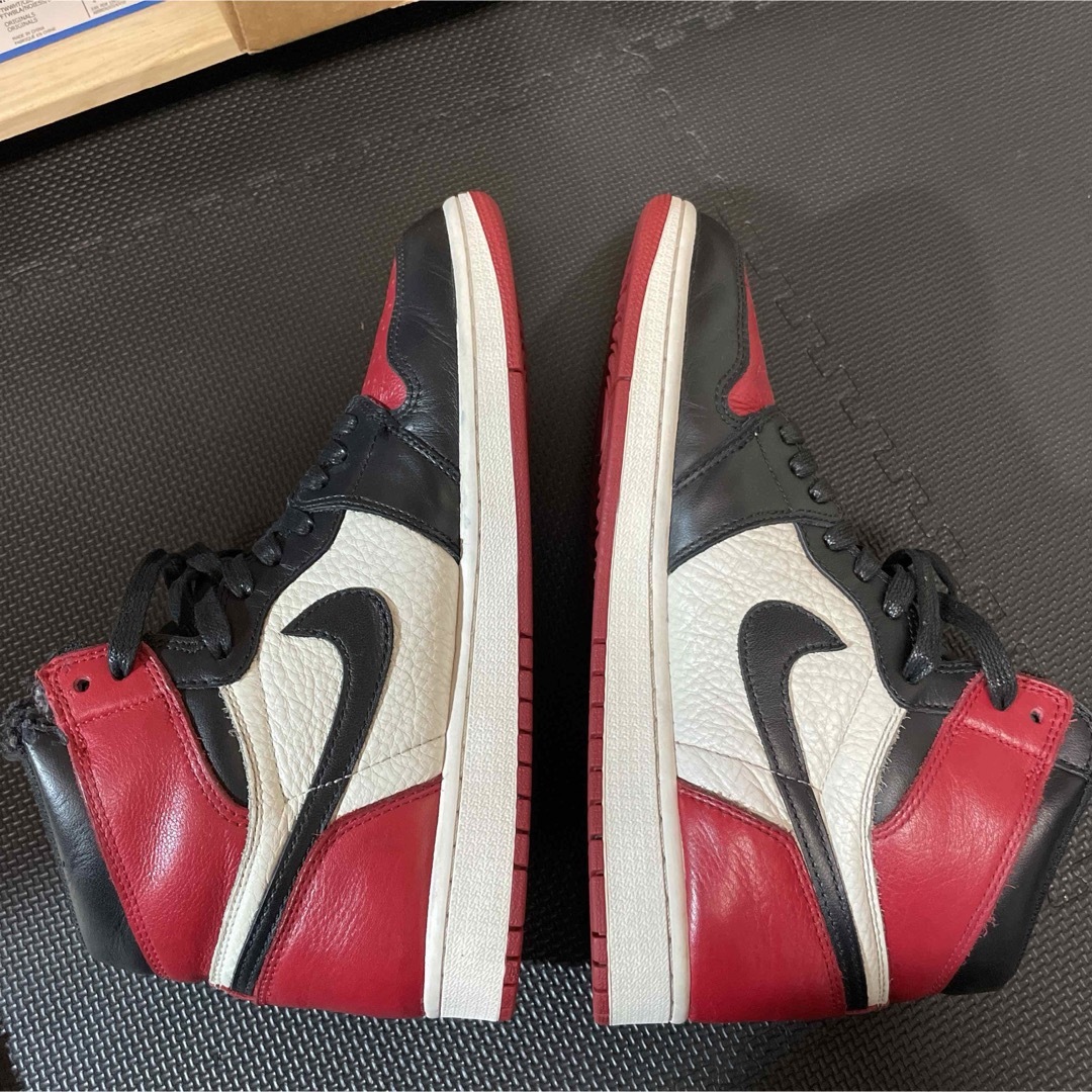 NIKE(ナイキ)のNike Air Jordan 1 Retro High OG Bred Toe メンズの靴/シューズ(スニーカー)の商品写真