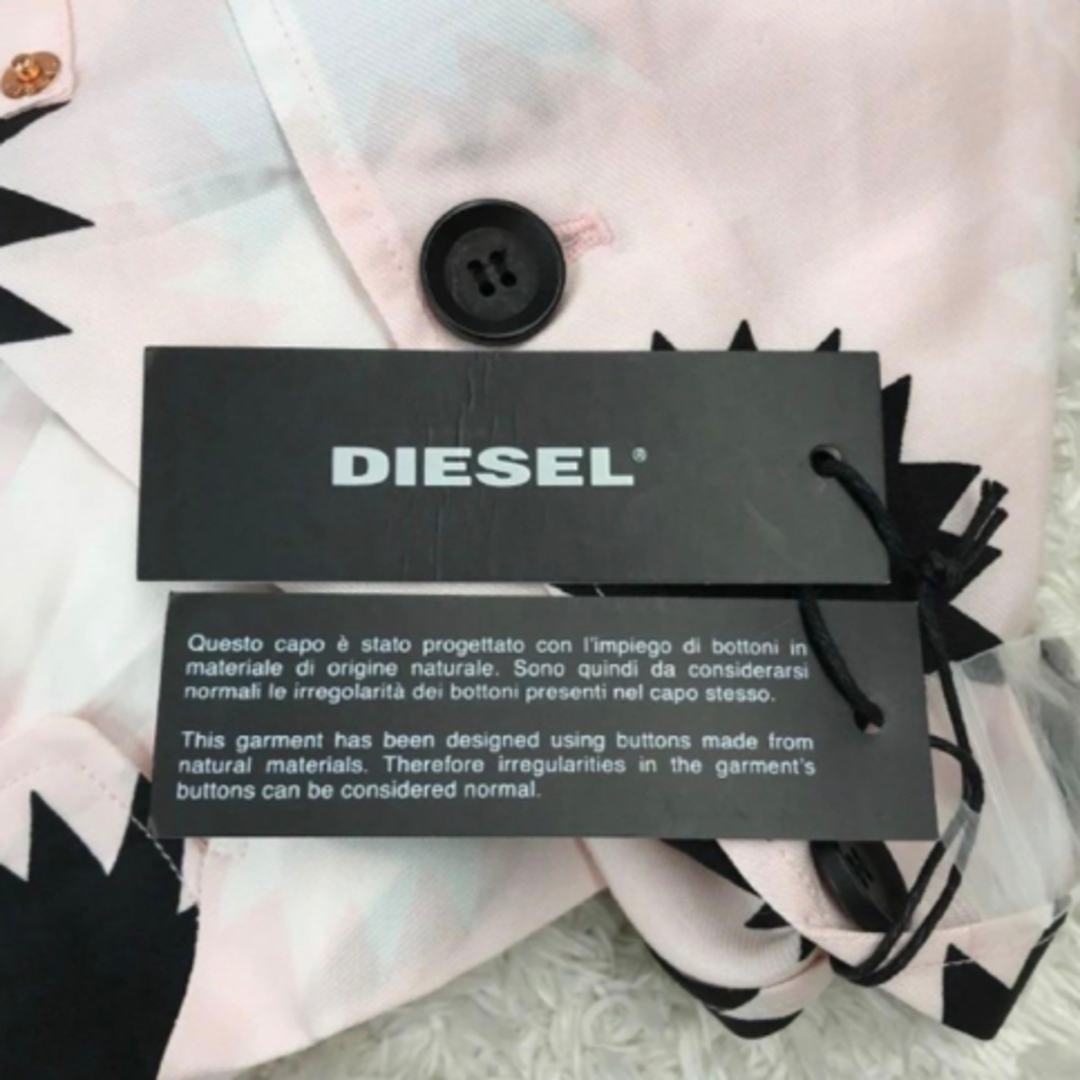 DIESEL(ディーゼル)の新古品⭐️ DIESEL ディーゼル ジャケット サイズS ピンク 総柄 七分袖 レディースのトップス(シャツ/ブラウス(長袖/七分))の商品写真