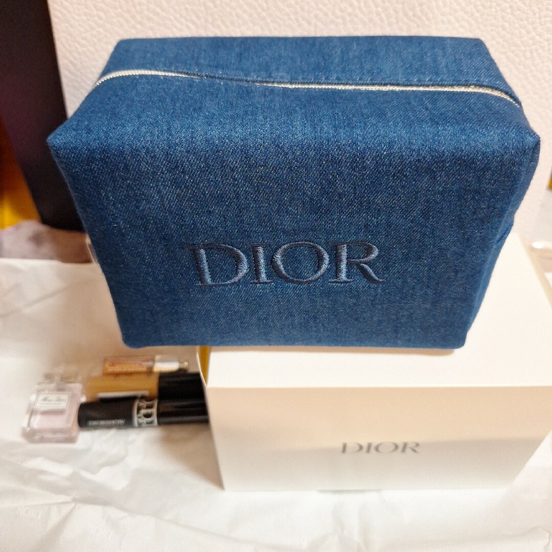 Christian Dior(クリスチャンディオール)のディオール　ノベルティ　デニムポーチ　ミニコスメ　セット レディースのファッション小物(ポーチ)の商品写真