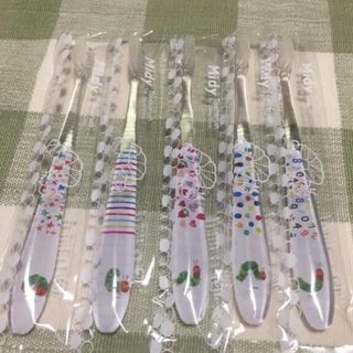 はらぺこあおむし　歯ブラシ　2本(歯ブラシ/歯みがき用品)