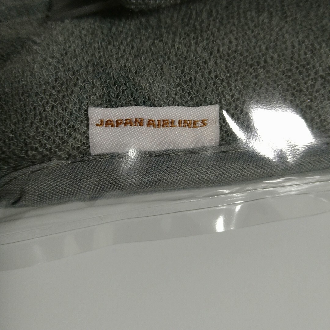 JAL(日本航空)(ジャル(ニホンコウクウ))のJAL ビジネスクラス スリッパ 靴べら付 アメニティ インテリア/住まい/日用品のインテリア小物(スリッパ/ルームシューズ)の商品写真