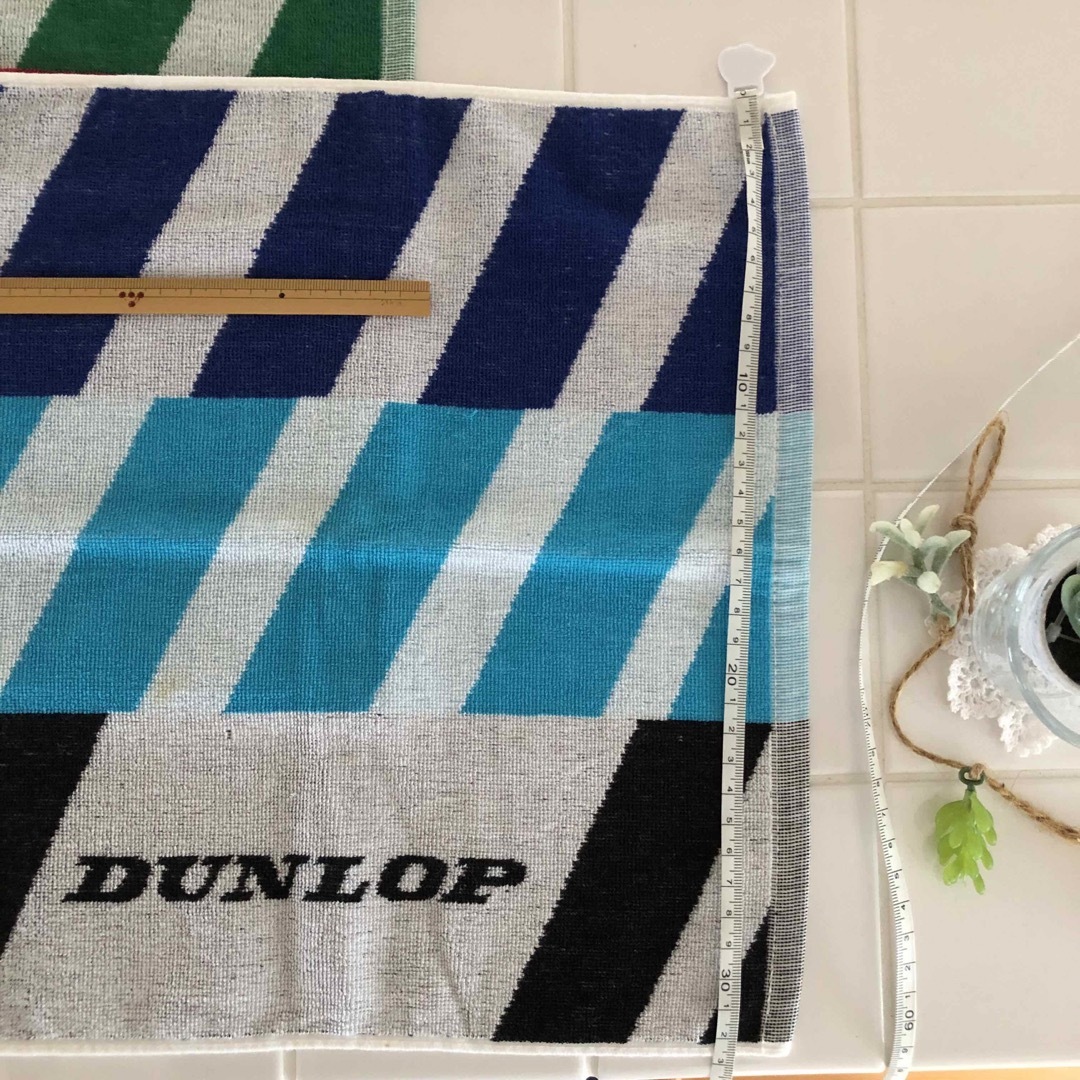 DUNLOP(ダンロップ)のダンロップ　ハンドタオル インテリア/住まい/日用品の日用品/生活雑貨/旅行(タオル/バス用品)の商品写真