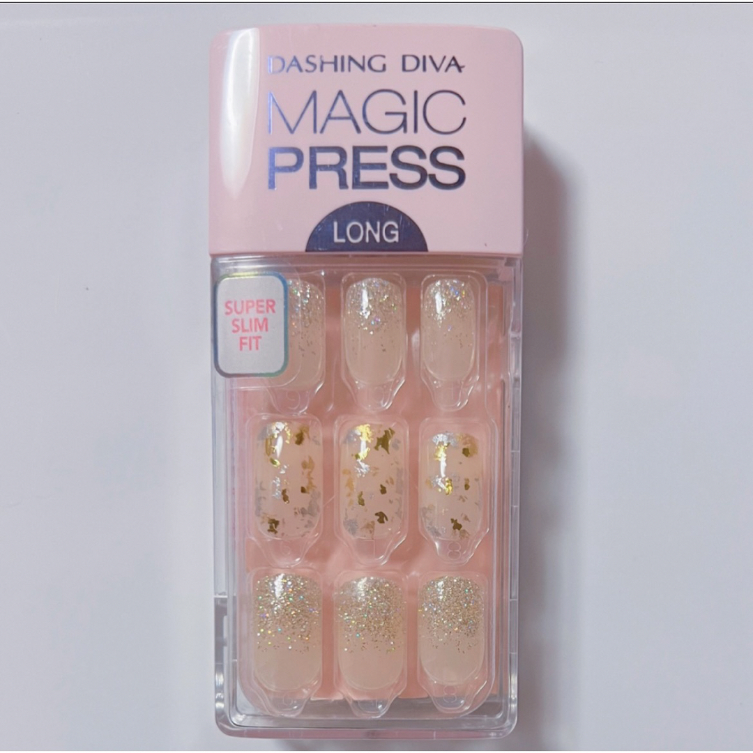 DASHING DIVA(ダッシングディバ)の⑤ダッシングディバ マジックプレス ロングシリーズ💅 コスメ/美容のネイル(つけ爪/ネイルチップ)の商品写真