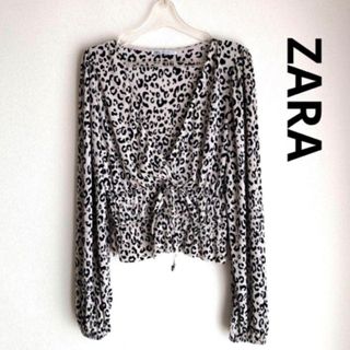 ザラ(ZARA)のZARA ザラ プリーツ ブラウス　レオパード(シャツ/ブラウス(長袖/七分))