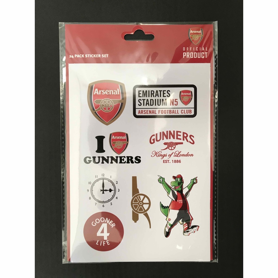 Arsenal アーセナル グッズ エミレーツスタジアム 公式ショップ購入 冨安 スポーツ/アウトドアのサッカー/フットサル(記念品/関連グッズ)の商品写真