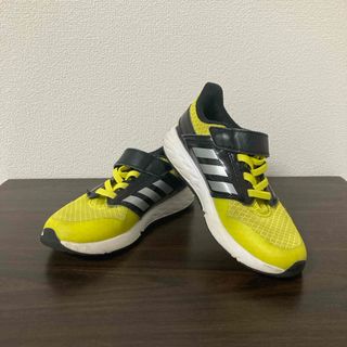 アディダス(adidas)のadidasスニーカー　18cm(スニーカー)