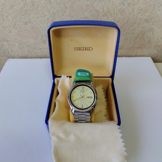 セイコー(SEIKO)の時計  SEIKO ５  Lumi Brite（イエロー）(腕時計(アナログ))