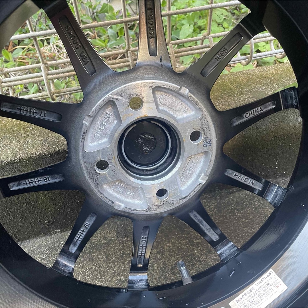 BRIDGESTONE(ブリヂストン)のブリヂストン　ブリザックVRX2 155/65R14  スタッドレスタイヤアルミ 自動車/バイクの自動車(タイヤ・ホイールセット)の商品写真